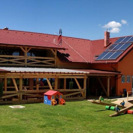 Ferienwohnung Domceky Na Ranci Sucany Exterior foto
